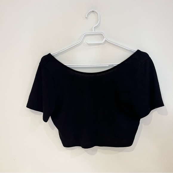 Aritzia Wilfred free black crop top M - Picture 4 of 5